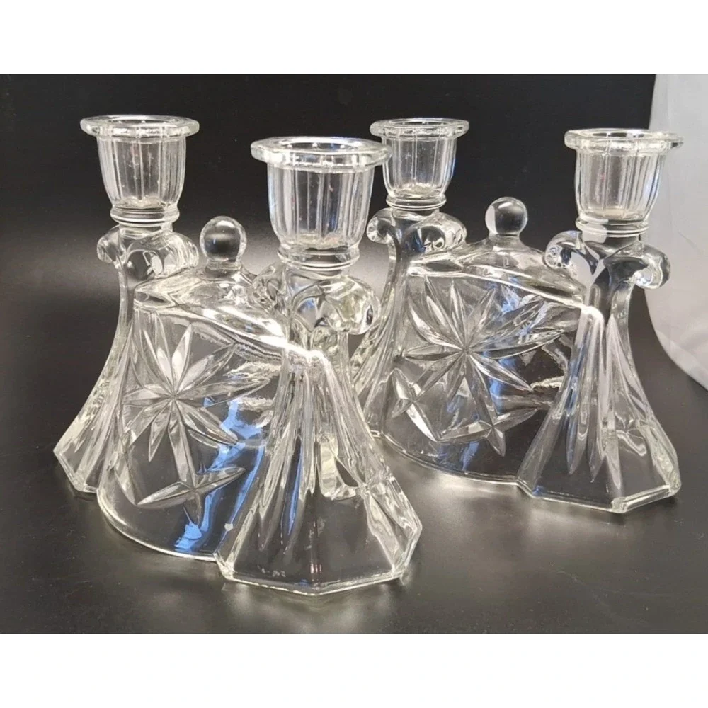 2 Anchor Hocking Early American‎ Prescut Candle Holders